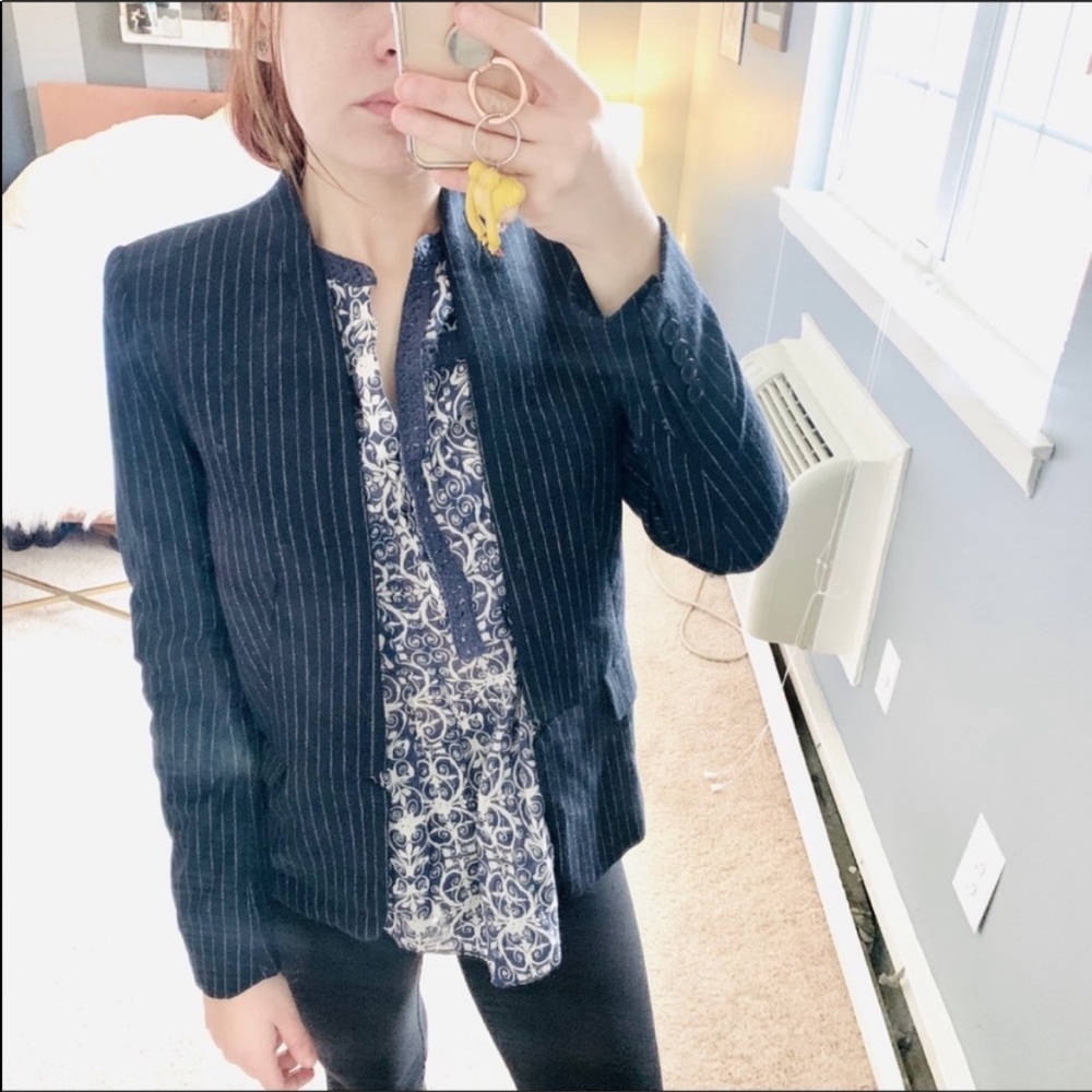NWT H&M pinstriped navy blue blazer